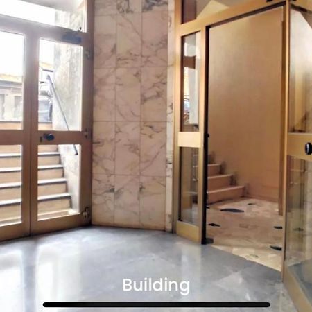 Metro Famagosta - Luminoso Appartamento Con Balcone Free Wifi & Parking Milan Exterior photo